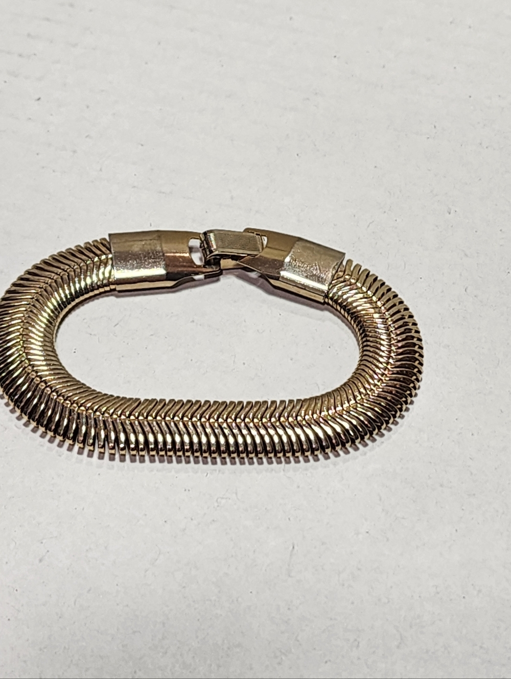 Vintage Gold Tone Herringbone Link Bracelet